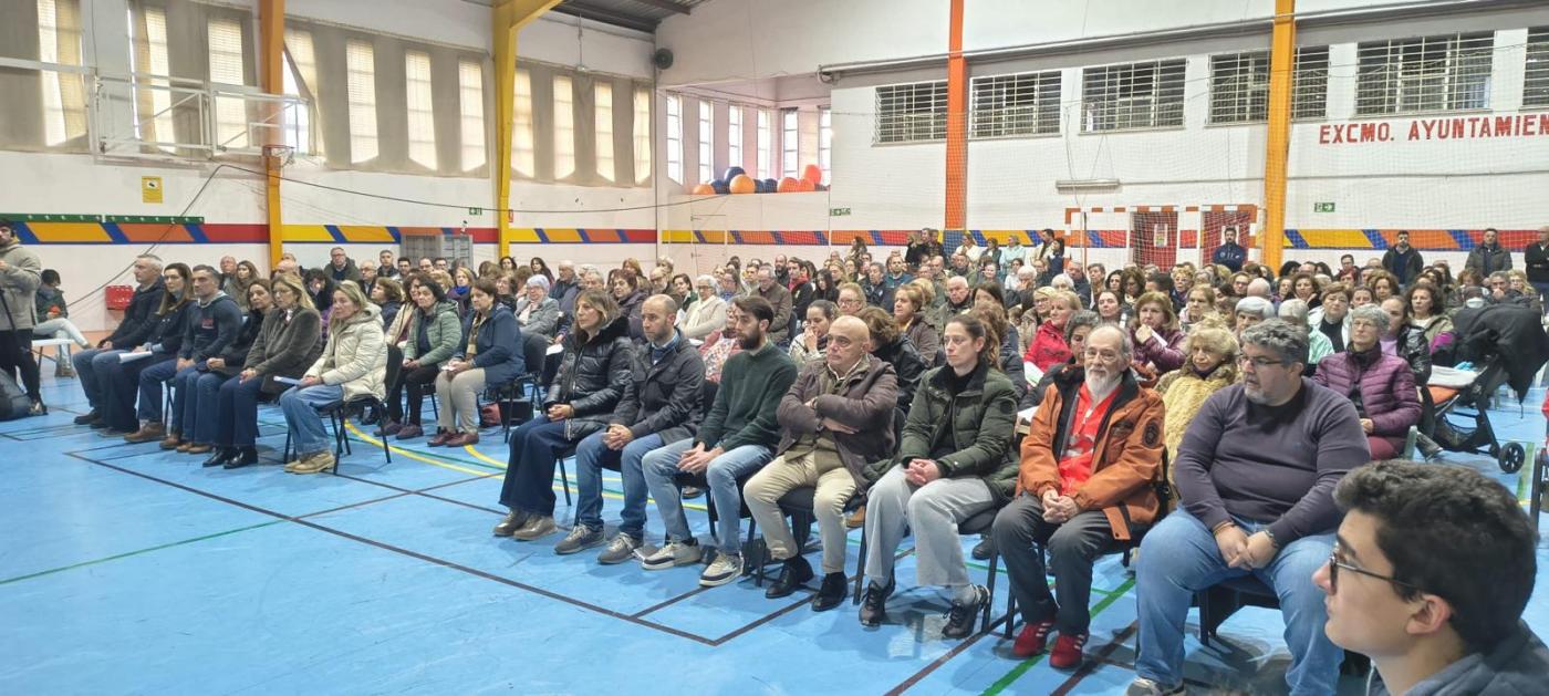 El Fuerte de Ronda ha acogido este domingo la celebración de la Eucaristía, con los vecinos de Grazalema y Ronda