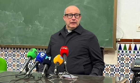 El Obispo, tras su visita: «El reto de futuro es dotar de una estructura arciprestal, dar cuerpo a la Iglesia en Melilla»